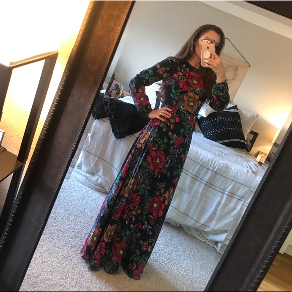 Tea Rose Vici long sleeve Maxi NWT - Picture 2 of 8